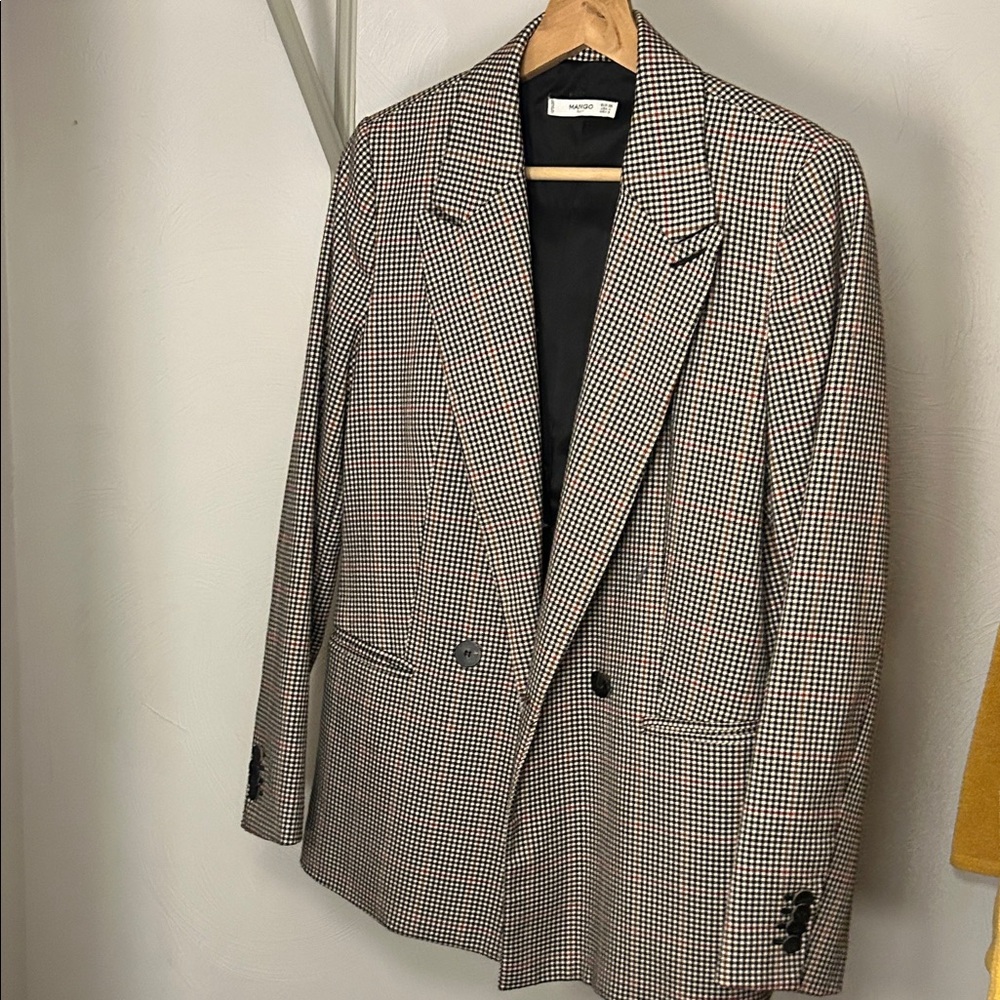 Mango Houndstooth Double-Breasted Blazer in Brown and Black